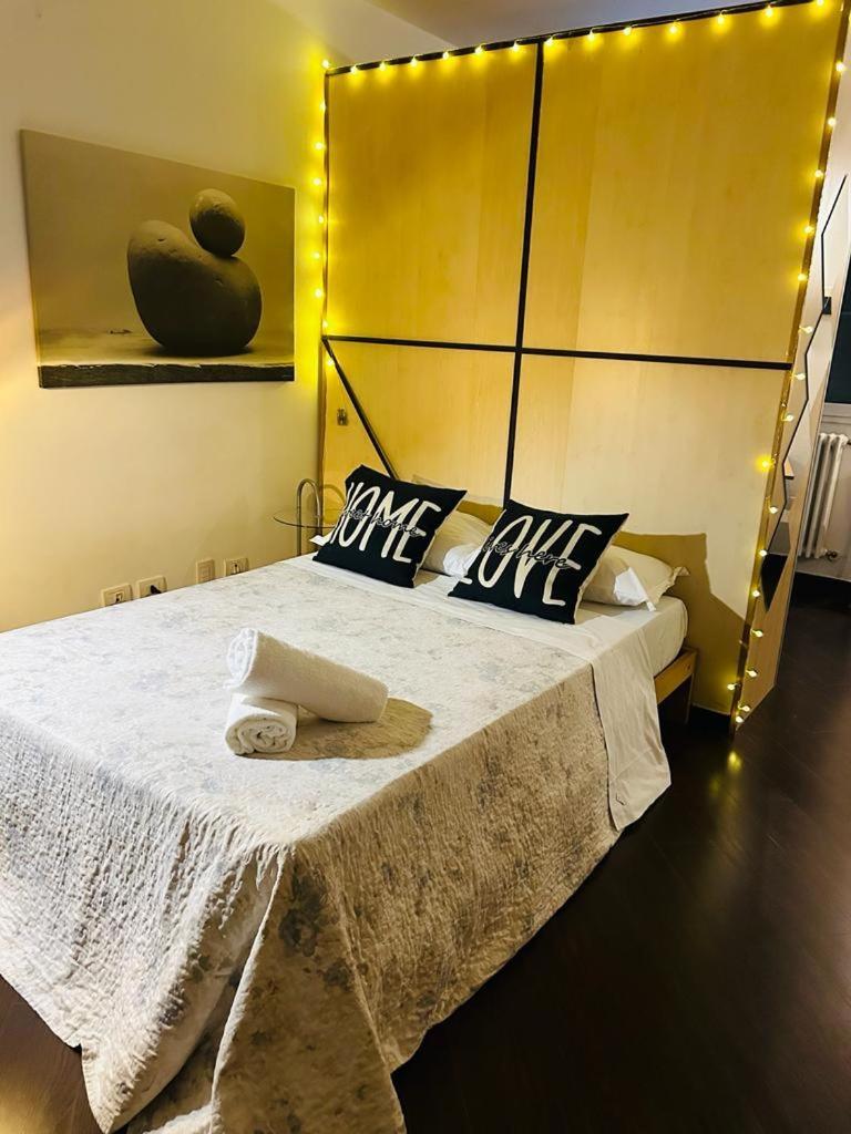 Easy Room Italy Prada Mailand Exterior foto